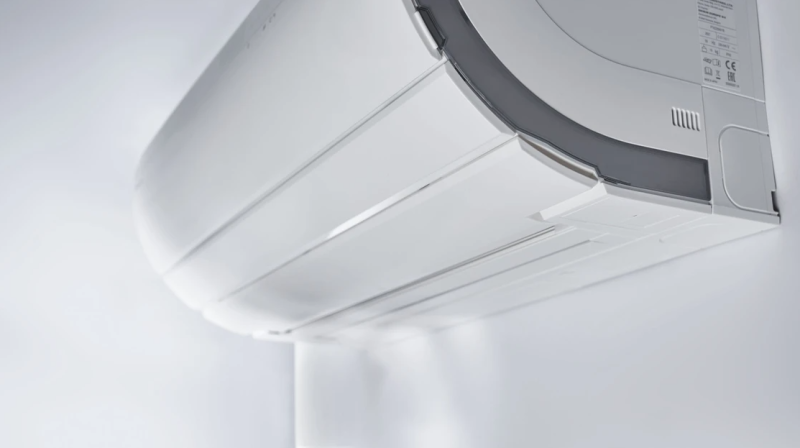 Spécialiste de la climatisation réversible Ururu Sarara Daikin dans Les Alpes de Haute Provence 04